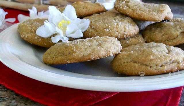 Recipe of the Week: Torticas de Morón