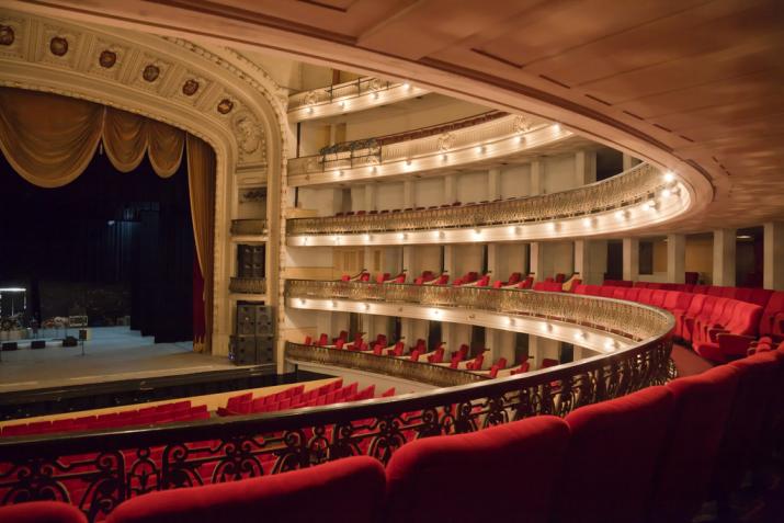 Gran Teatro de La Habana, Havana Vieja, Cuba.jpg